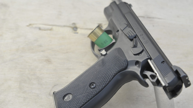 Pistolet CZ 75 B Omega